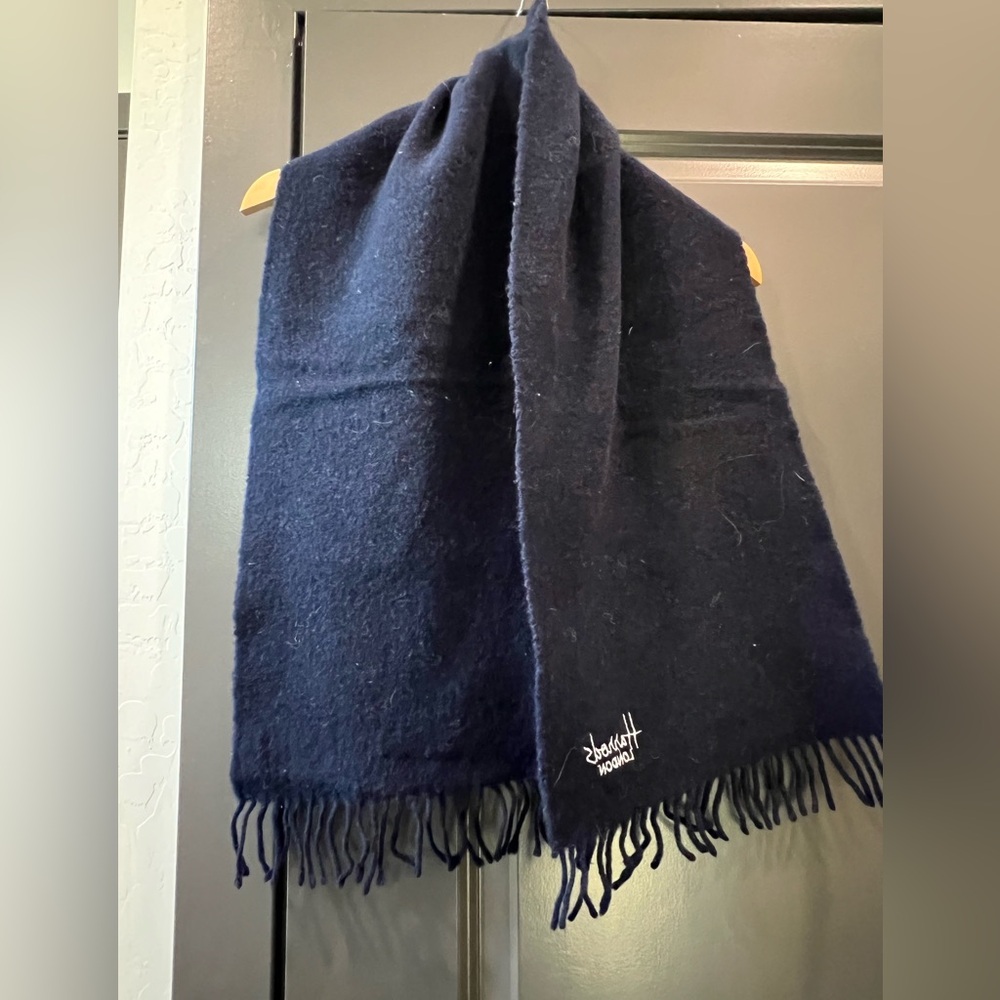 Harrods London 100% Lambswool scarf